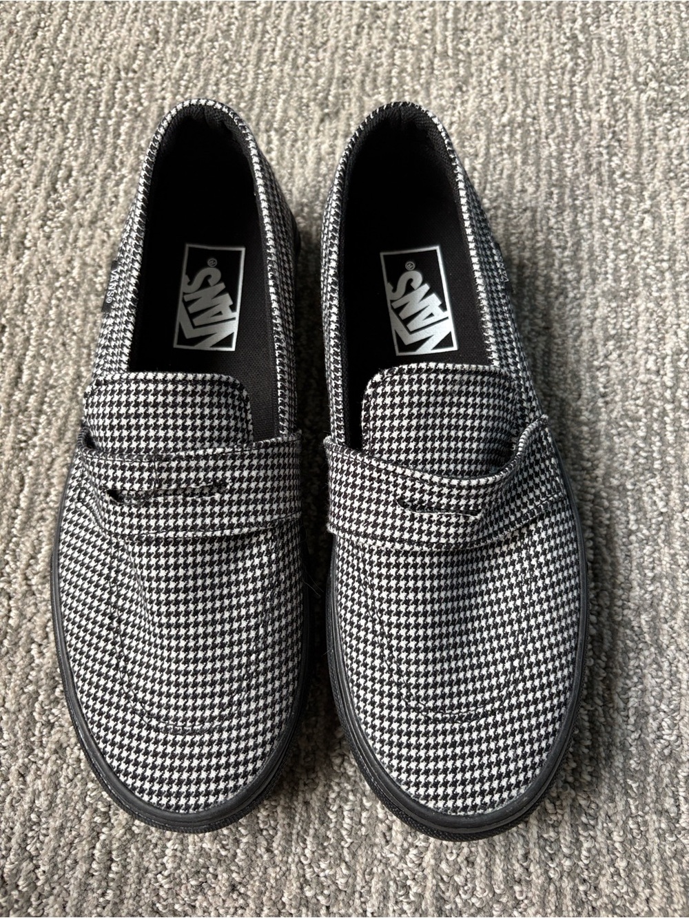 Vans NWOT Houndstooth Slip-On Loafers - Black & White